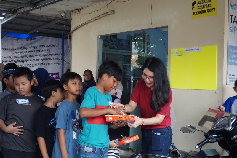 Makan Bersama Komunitas GERMAS GBIP Ekklesia: Membagikan Keceriaan bagi Anak Yatim dan Dhuafa